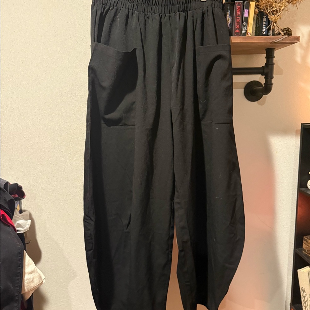 SHEIN Black Wide Leg Pants